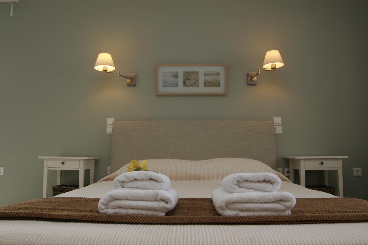 Boutique Hotel Iasmos Trizonia Exterior photo