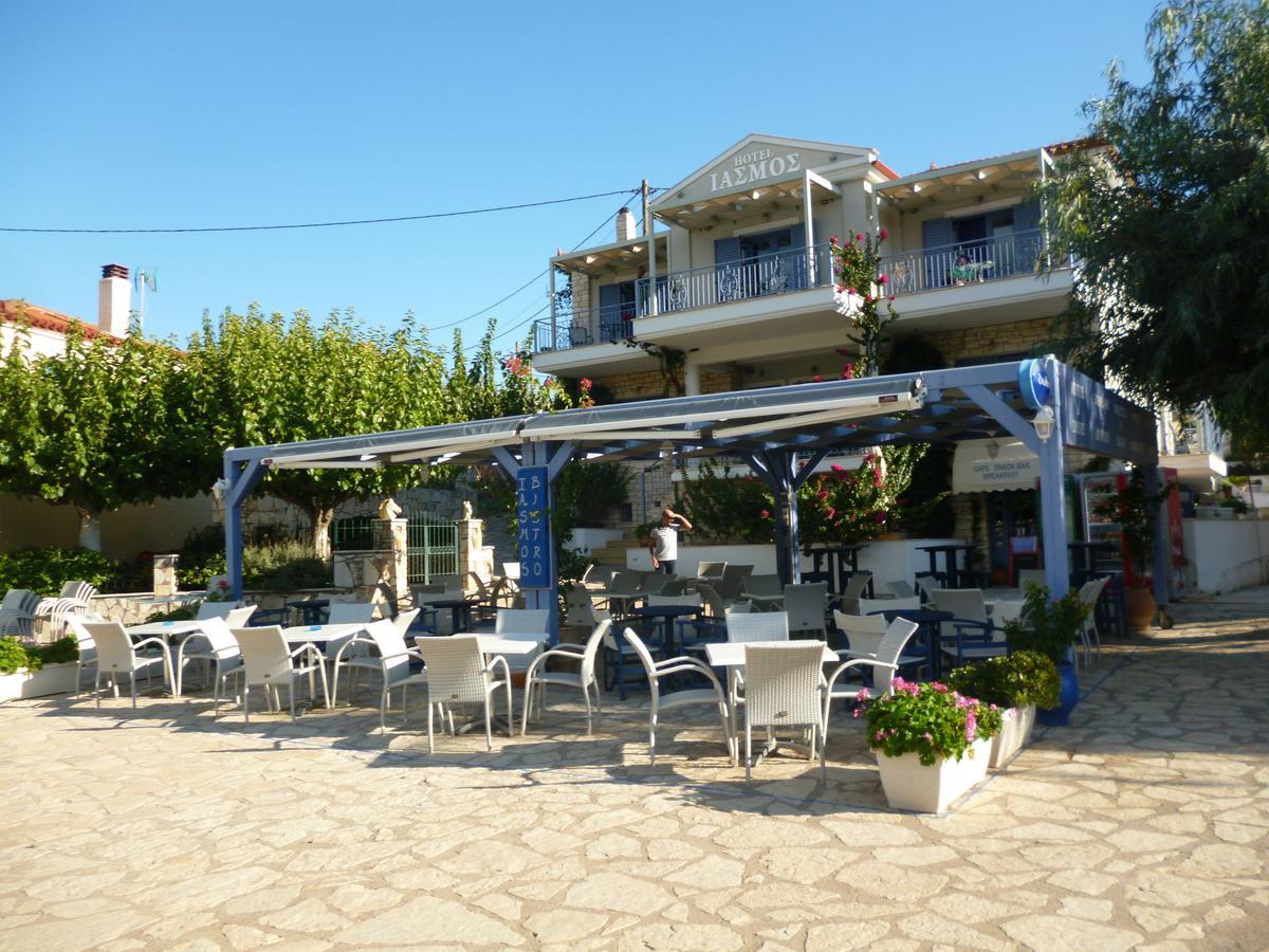 Boutique Hotel Iasmos Trizonia Exterior photo